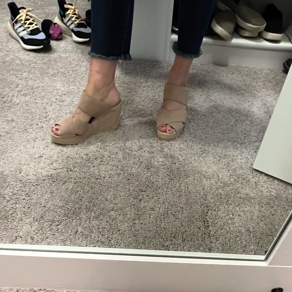 Kenneth Cole Espadrilles SZ 8 “Olivia X Band” - Picture 3 of 9